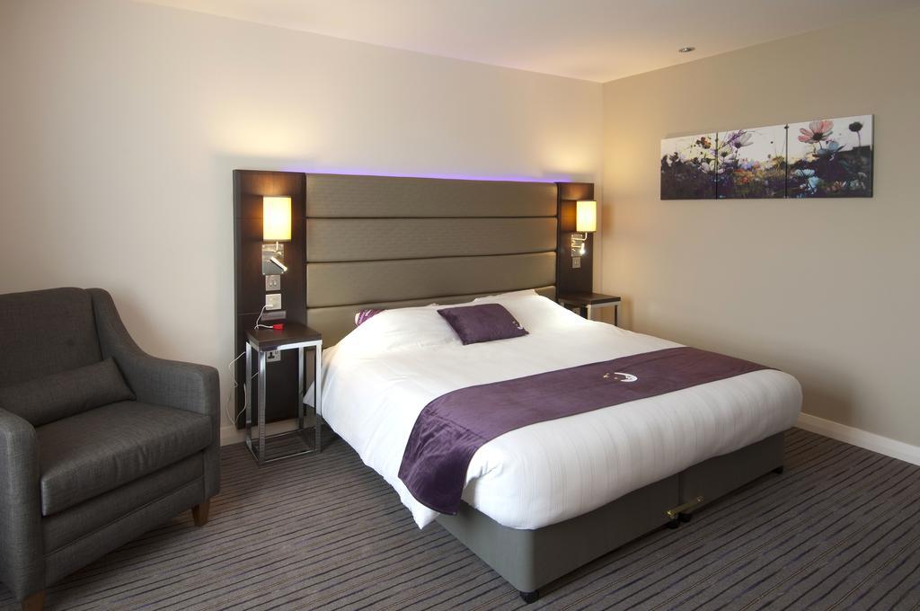 Premier Inn Birmingham City Centre Bridge Street Bagian luar foto