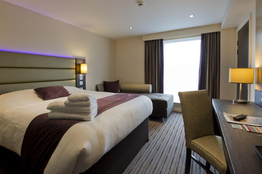 Premier Inn Birmingham City Centre Bridge Street Bagian luar foto