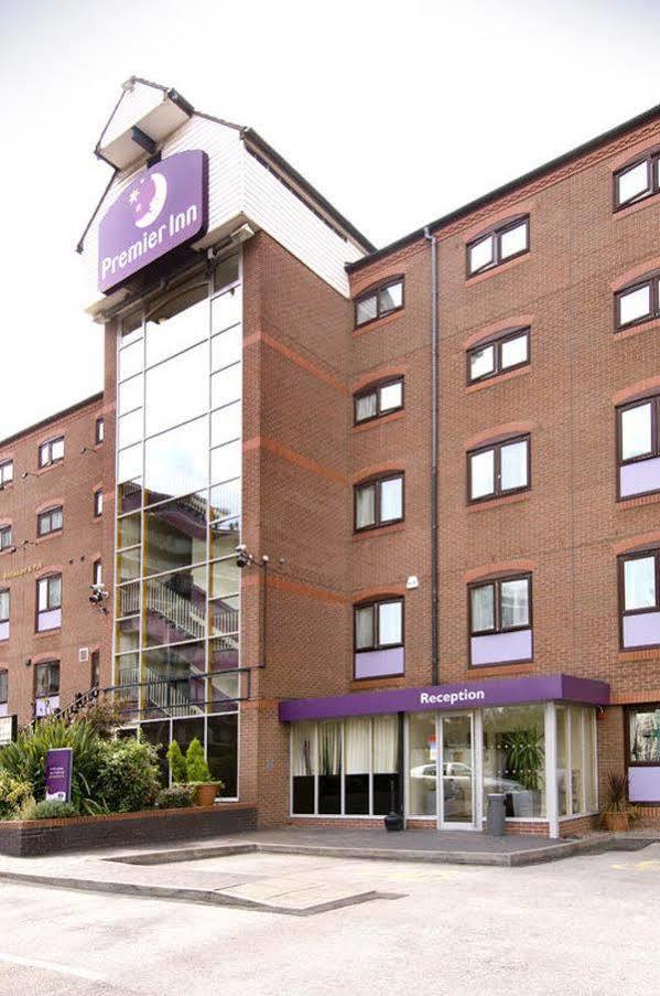 Premier Inn Birmingham City Centre Bridge Street Bagian luar foto