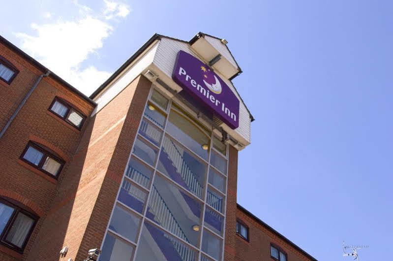 Premier Inn Birmingham City Centre Bridge Street Bagian luar foto